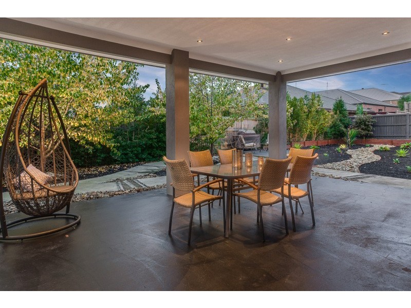 77 Wilton Vale Road, South Morang VIC 3752