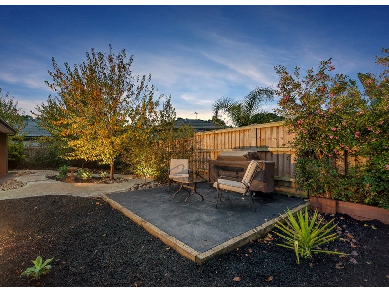 77 Wilton Vale Road, South Morang VIC 3752