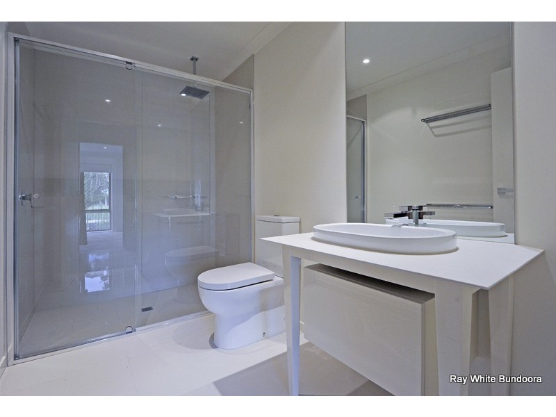 6 Greenwich Crescent, Bundoora VIC 3083