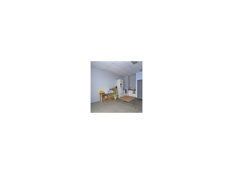 2/18 Sherbourne Road, Briar Hill VIC 3088