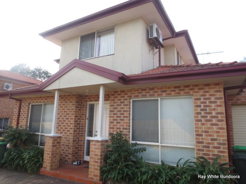 2/18 Carwarp Street, Macleod VIC 3085