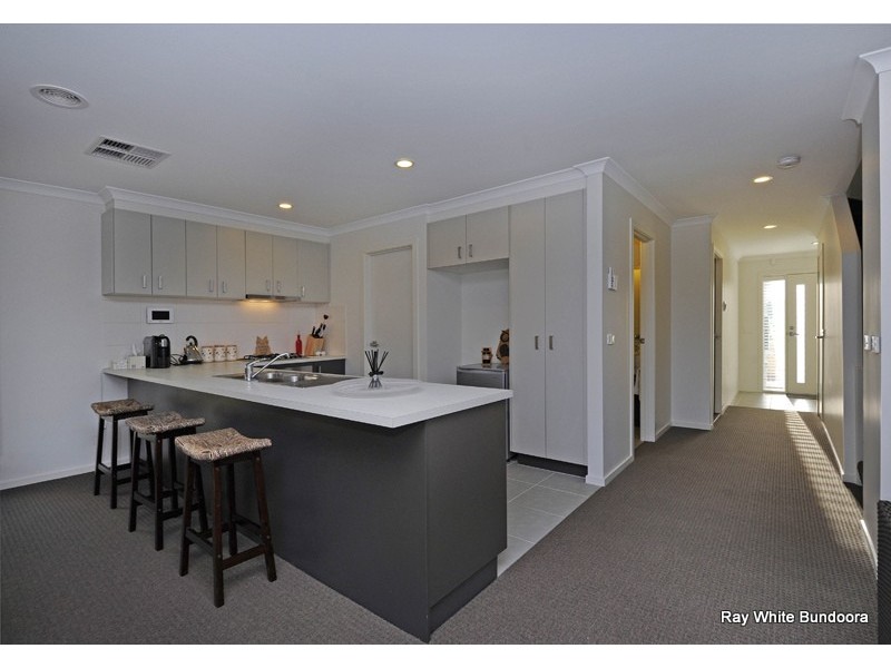 16 Pimpinella Pass, Mernda VIC 3754