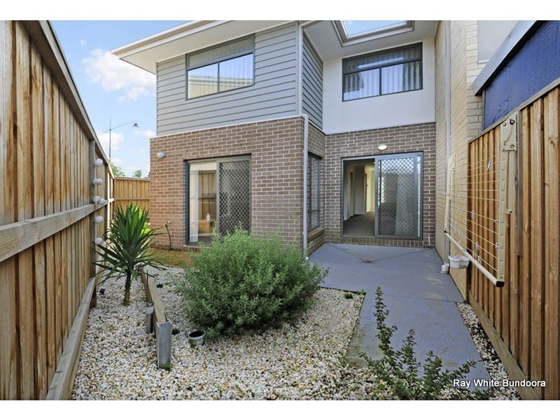 16 Pimpinella Pass, Mernda VIC 3754