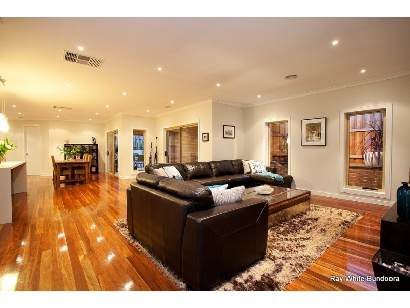 111 Queens Gardens, Bundoora VIC 3083