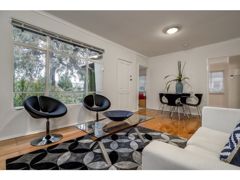 16 Ramu Parade, Heidelberg West VIC 3081