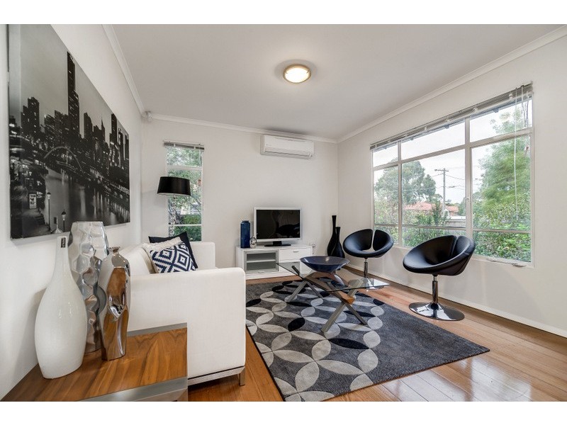 16 Ramu Parade, Heidelberg West VIC 3081