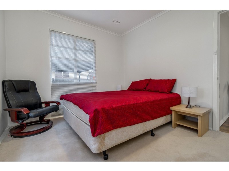 16 Ramu Parade, Heidelberg West VIC 3081