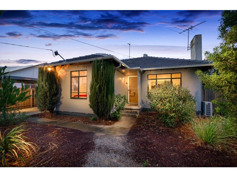 16 Ramu Parade, Heidelberg West VIC 3081