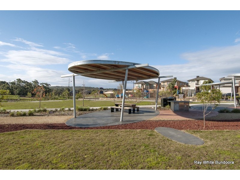 12 Clovemont Way, Bundoora VIC 3083