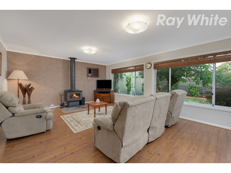 3 Bernard Crescent, Bundoora VIC 3083