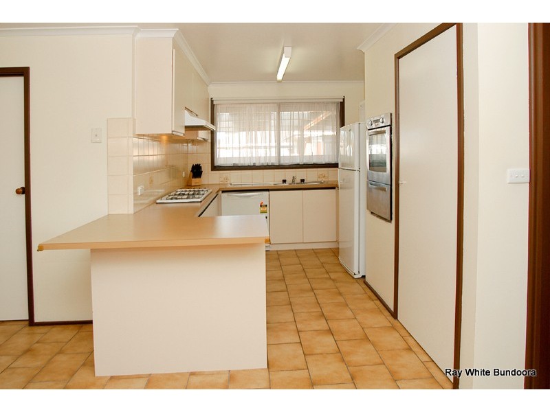 10 Lavender Court, Mill Park VIC 3082