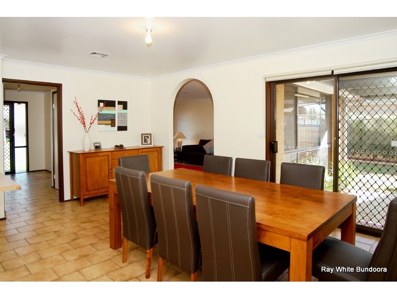 10 Lavender Court, Mill Park VIC 3082