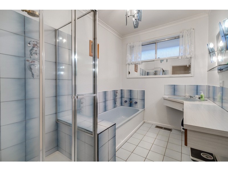 16 Sussex Street, Bundoora VIC 3083