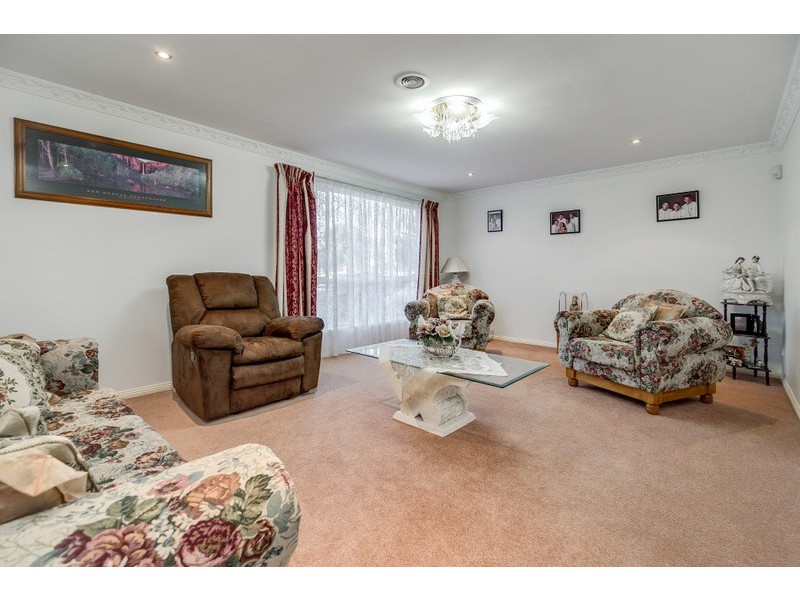 109 Morang Drive, Mill Park VIC 3082