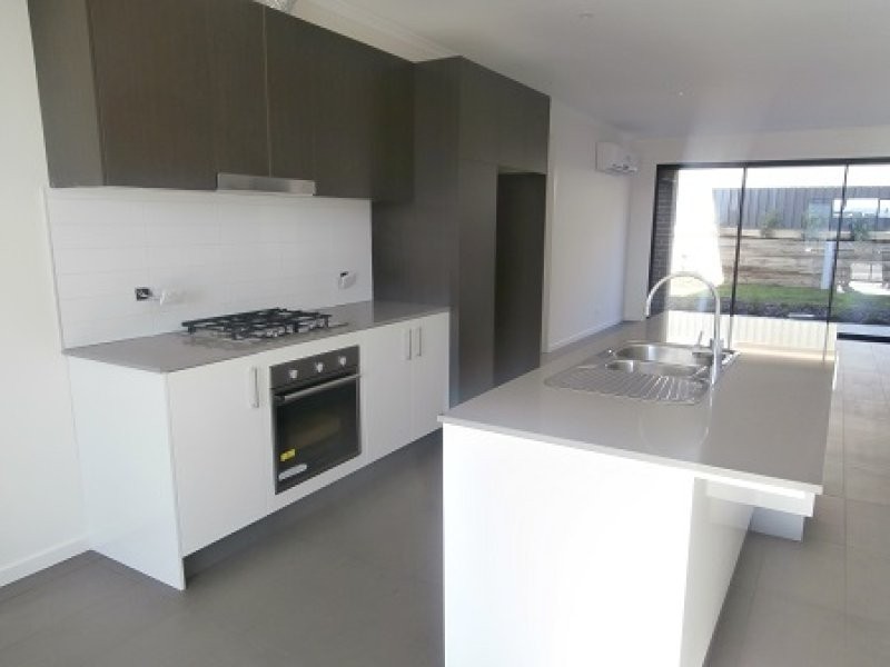 10 Kalkallo Way, Mernda VIC 3754