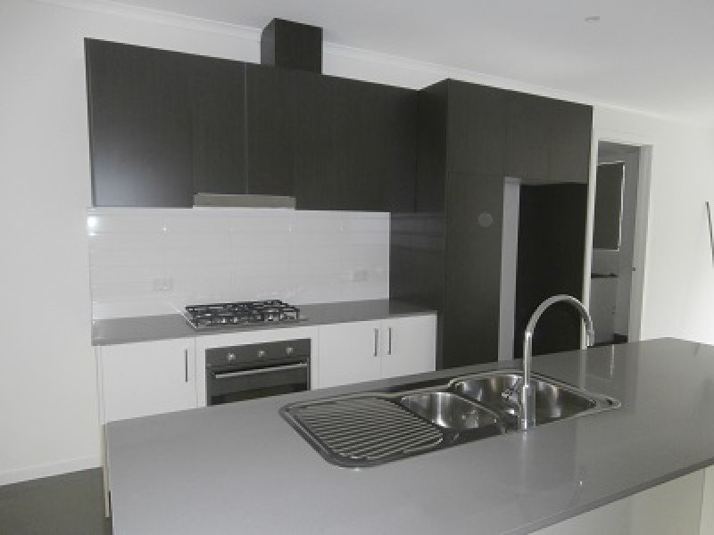 10 Kalkallo Way, Mernda VIC 3754