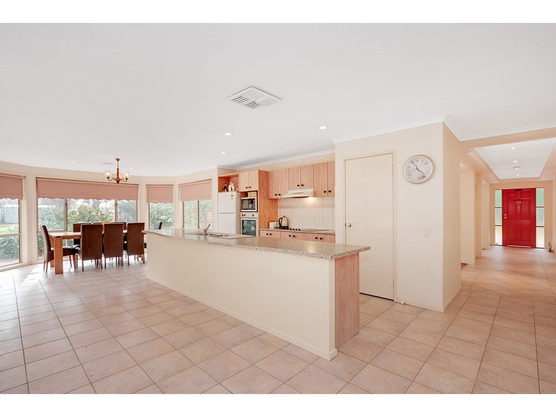 19 Retland Drive, Whittlesea VIC 3757