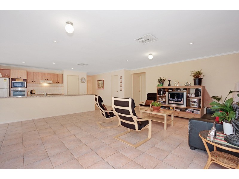 19 Retland Drive, Whittlesea VIC 3757