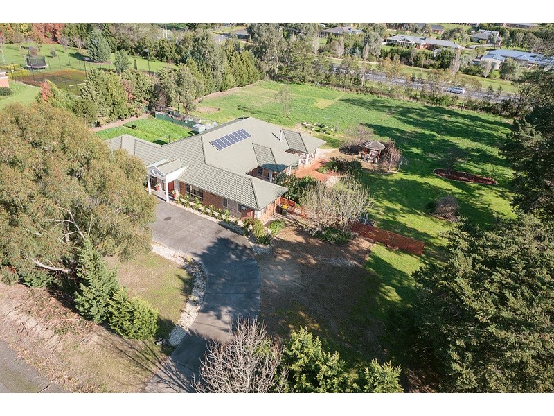 19 Retland Drive, Whittlesea VIC 3757