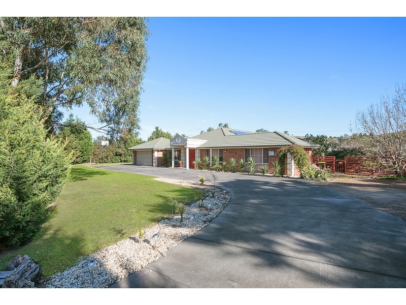 19 Retland Drive, Whittlesea VIC 3757