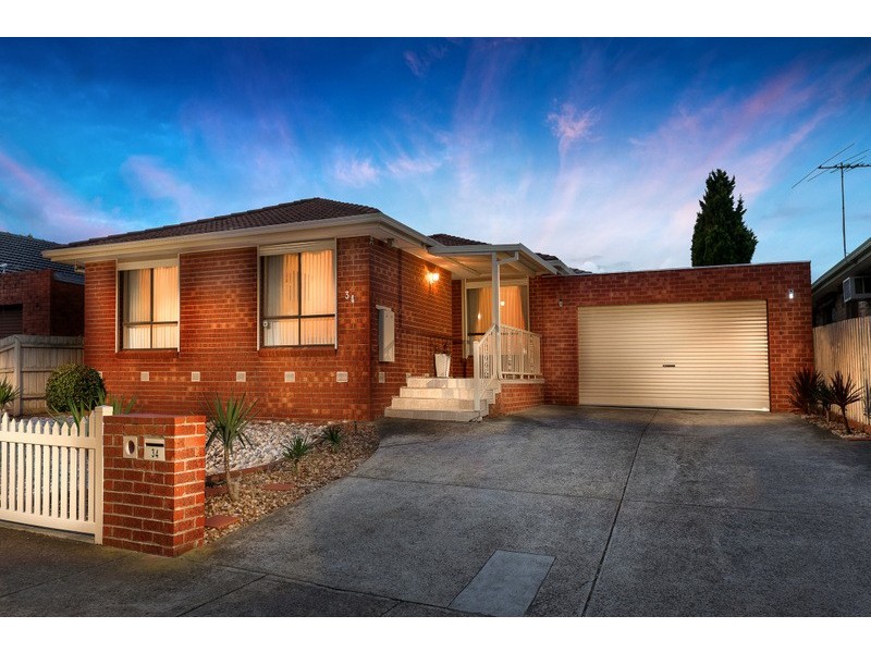 34 Prince of Wales Avenue, Mill Park VIC 3082