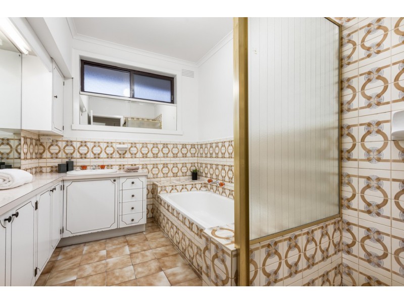 40 Tasman Drive, Bundoora VIC 3083