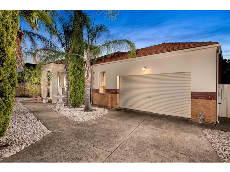 54 Telopea Crescent, Mill Park VIC 3082