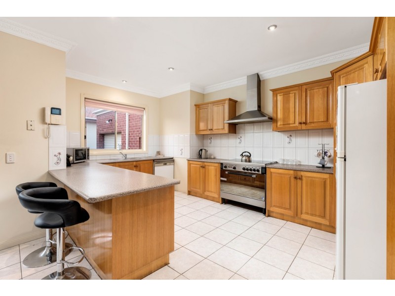 54 Telopea Crescent, Mill Park VIC 3082