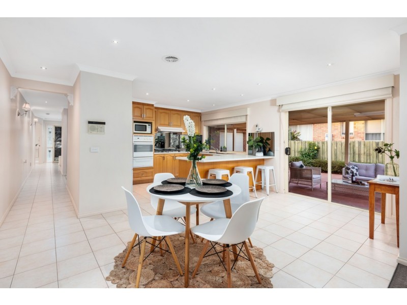 6 Snake Gully Drive, Bundoora VIC 3083