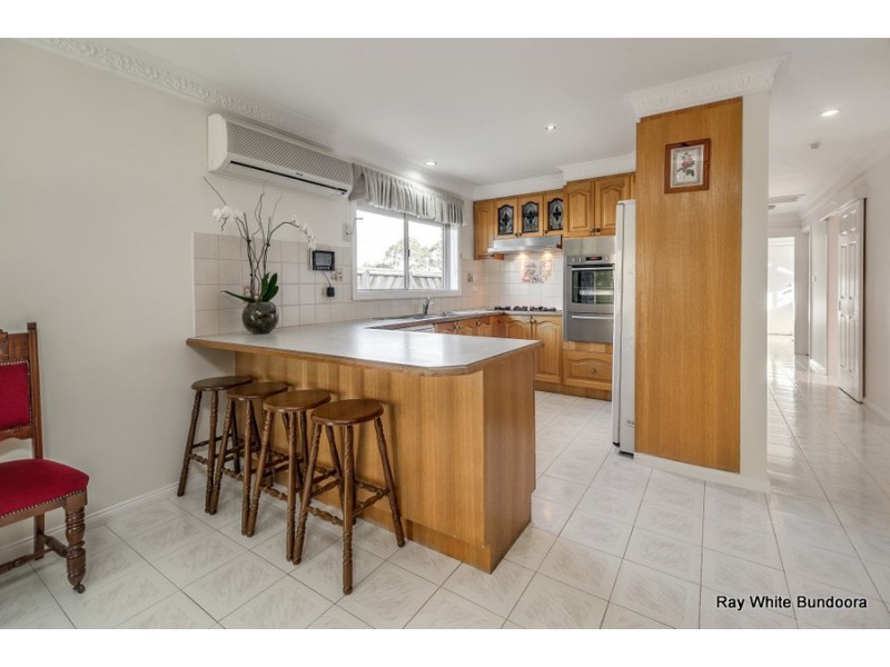 5 Ivy Court, Mill Park VIC 3082
