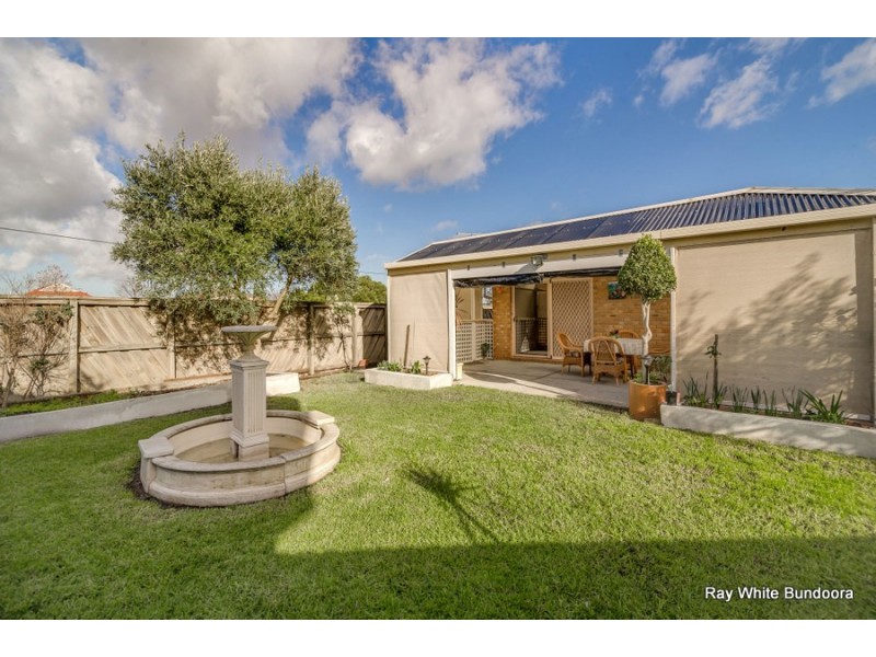 5 Ivy Court, Mill Park VIC 3082