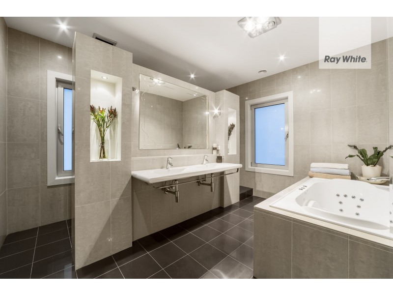 38 Lynch Avenue, Bundoora VIC 3083