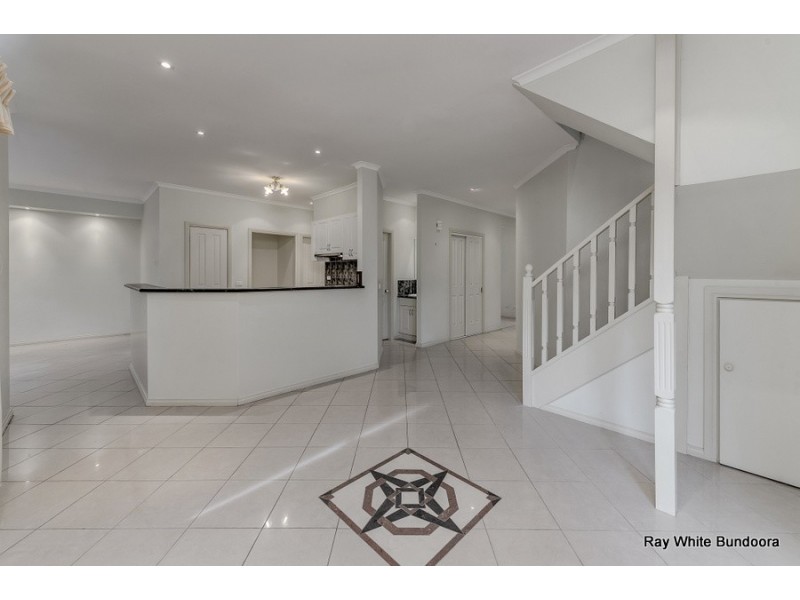 3 Pleasant Close, Mill Park VIC 3082