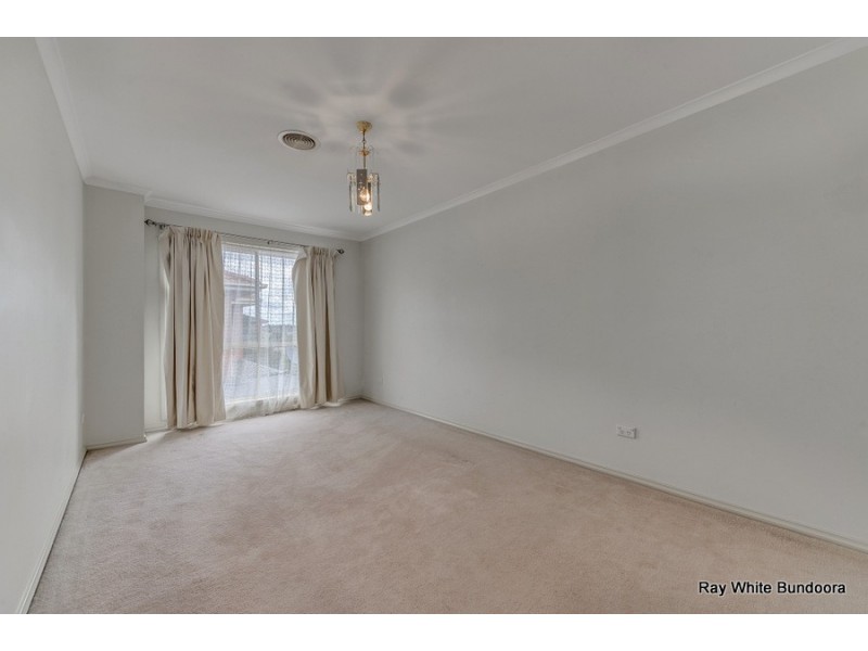 3 Pleasant Close, Mill Park VIC 3082