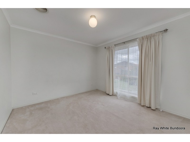 3 Pleasant Close, Mill Park VIC 3082