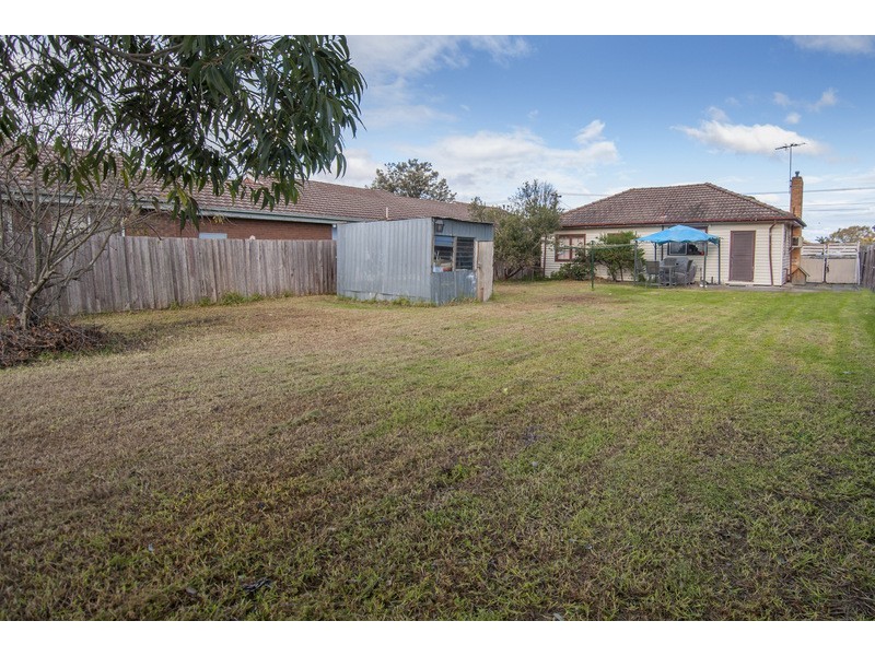 44 Rathcown Road, Reservoir VIC 3073
