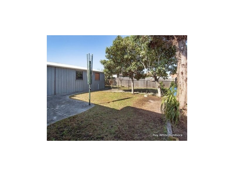 13 Richards Street, Lalor VIC 3075