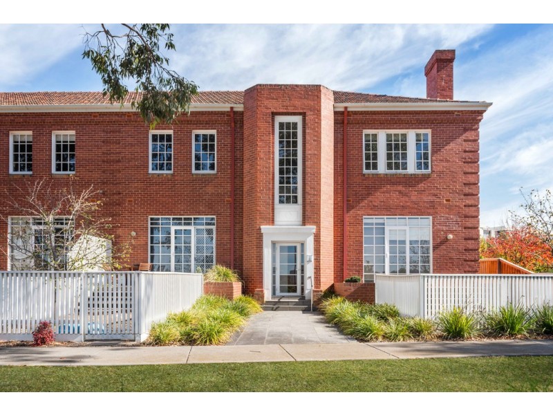 8/40 Linacre Drive, Bundoora VIC 3083