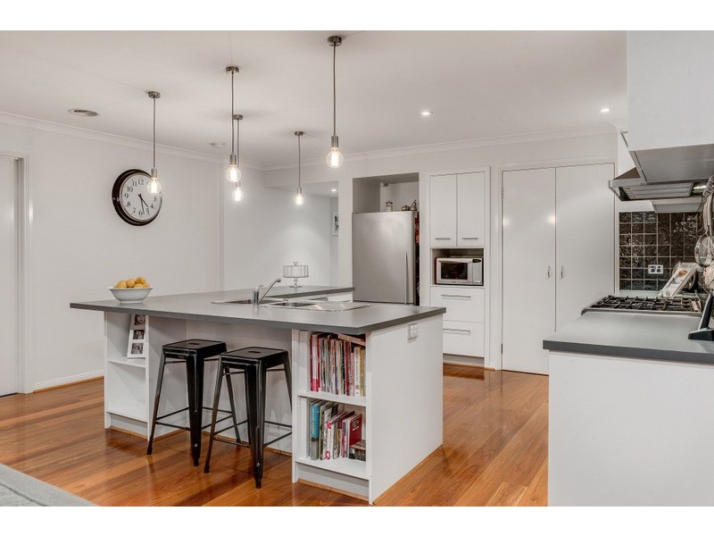 38 The Strand, South Morang VIC 3752