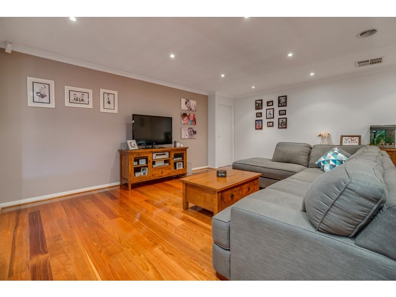 38 The Strand, South Morang VIC 3752