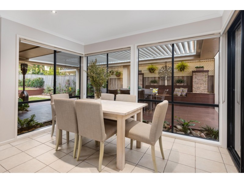 36 Scarlet Drive, Bundoora VIC 3083