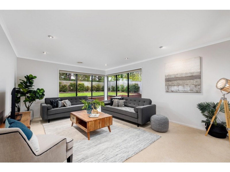 36 Scarlet Drive, Bundoora VIC 3083
