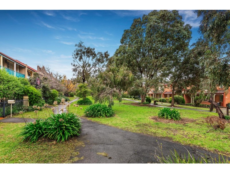 2 Winterhill Link, Bundoora VIC 3083