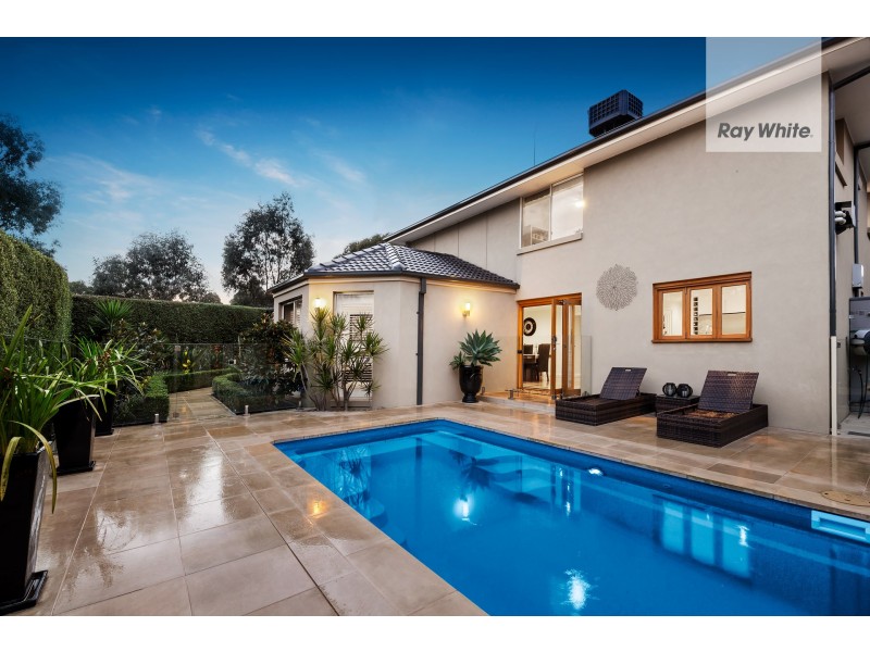 2 Amethyst Walk, Bundoora VIC 3083