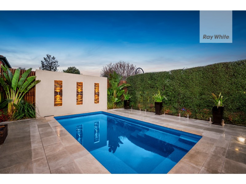 2 Amethyst Walk, Bundoora VIC 3083