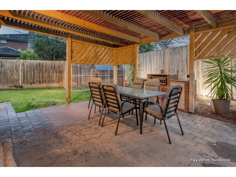 12 Britten Court, Bundoora VIC 3083