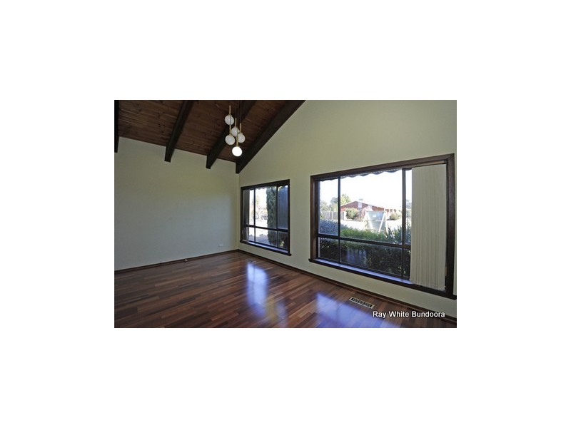 129 Roycroft Avenue, Mill Park VIC 3082