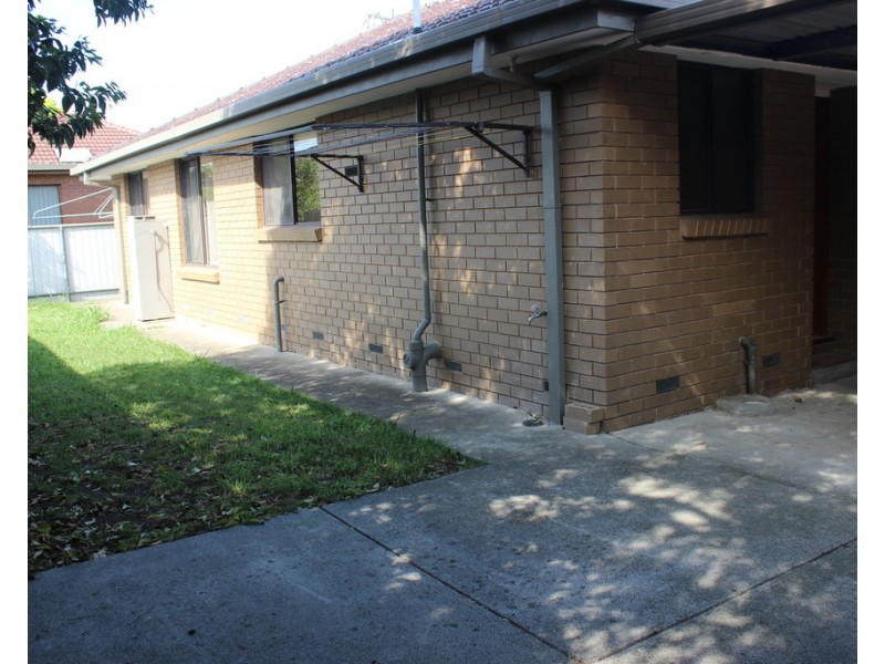 15 Ellerslie Street, Kingsbury VIC 3083