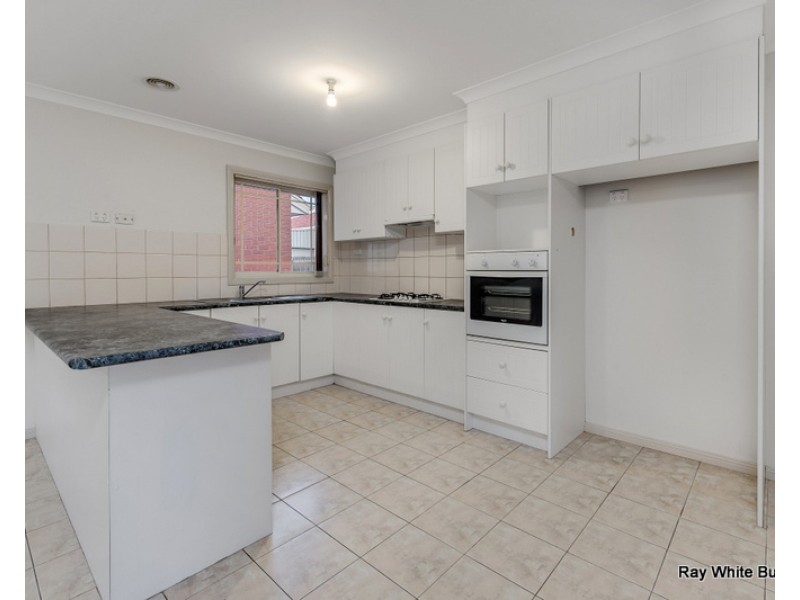 1/28 Cash Street, Kingsbury VIC 3083