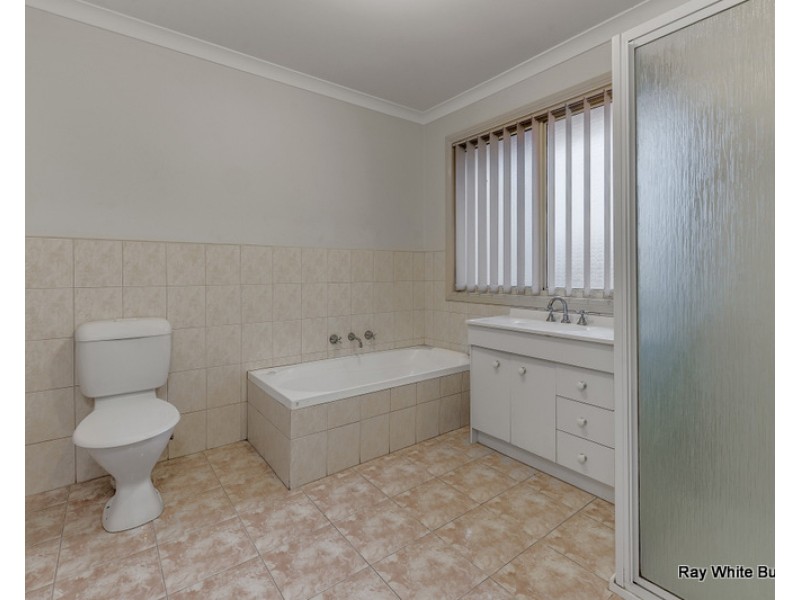 1/28 Cash Street, Kingsbury VIC 3083